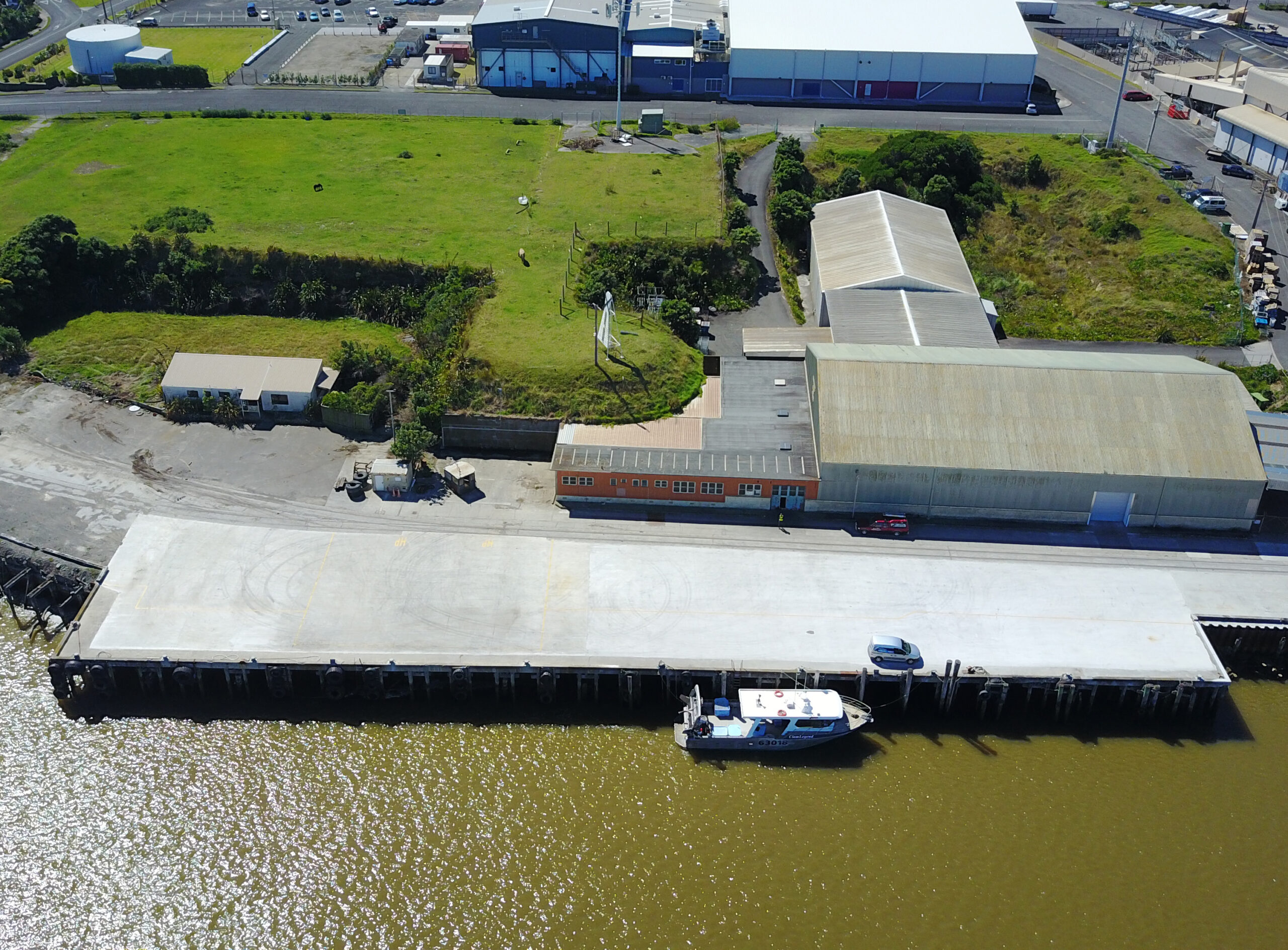Whanganui Port - Wharf Whanganui Port - Wharf