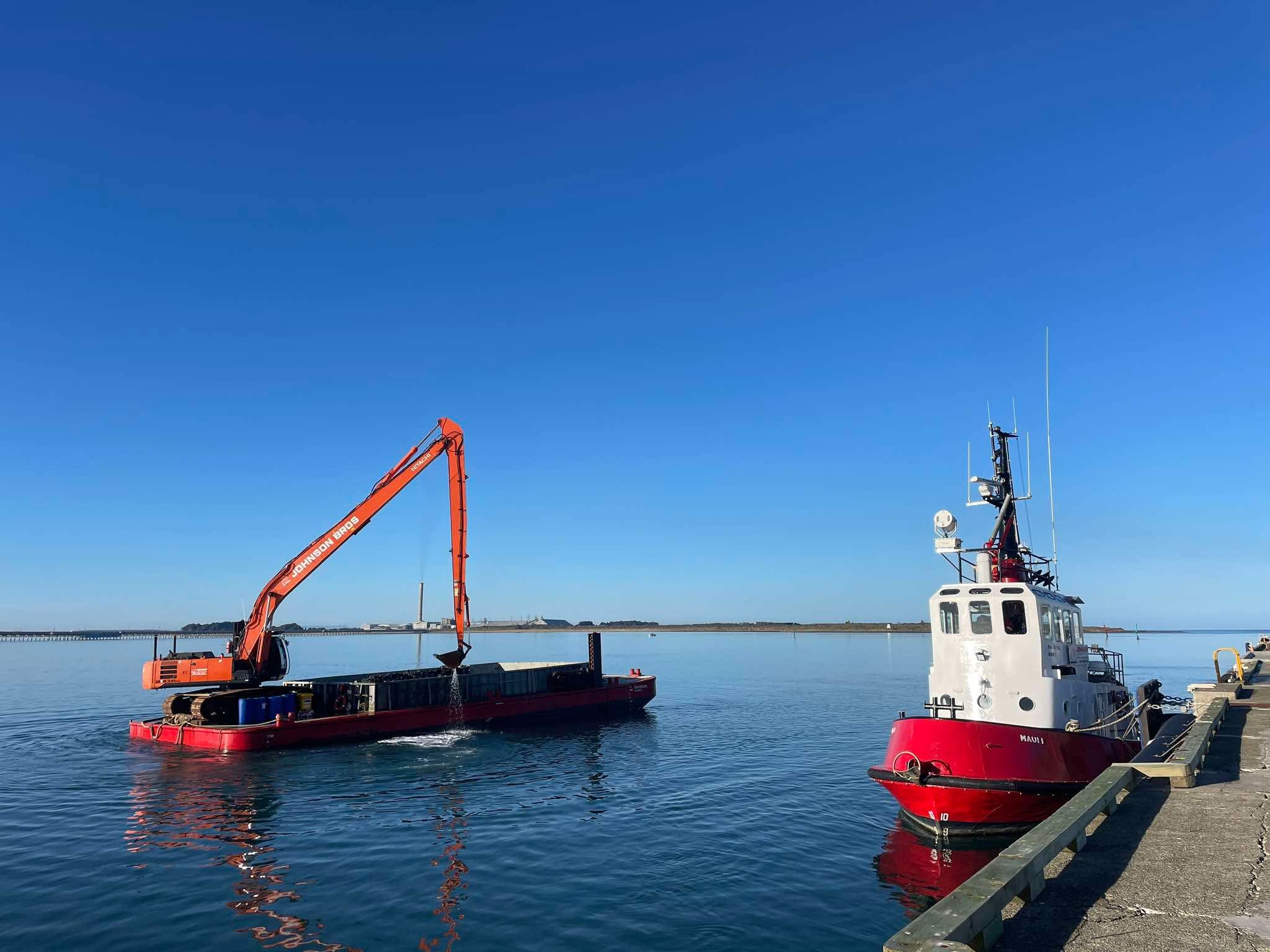 Dredging Bluff